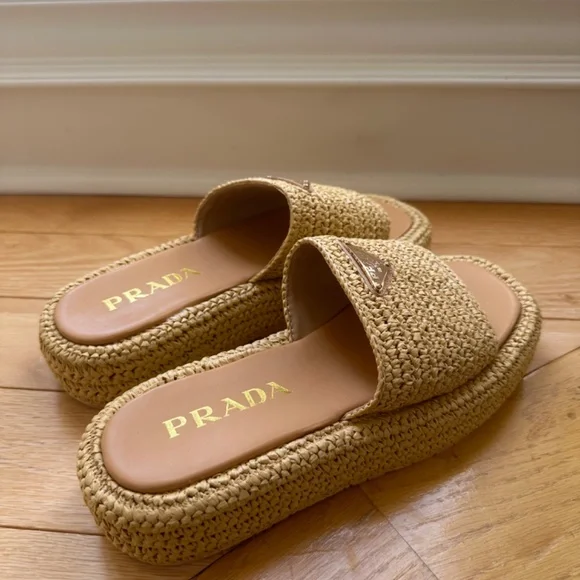 Prada Raffia Flatform Sandals - Picture 4 of 5